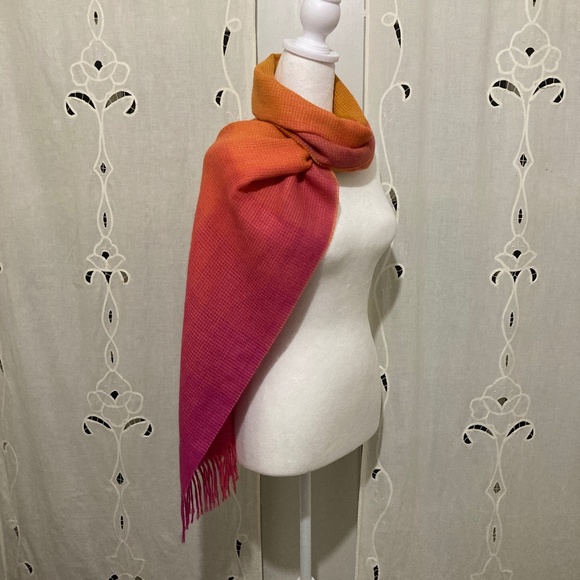 Gorgeous Baby Alpaca Wrap, Made in Peru, Pink and Orange, Rare - Picture 11 of 16